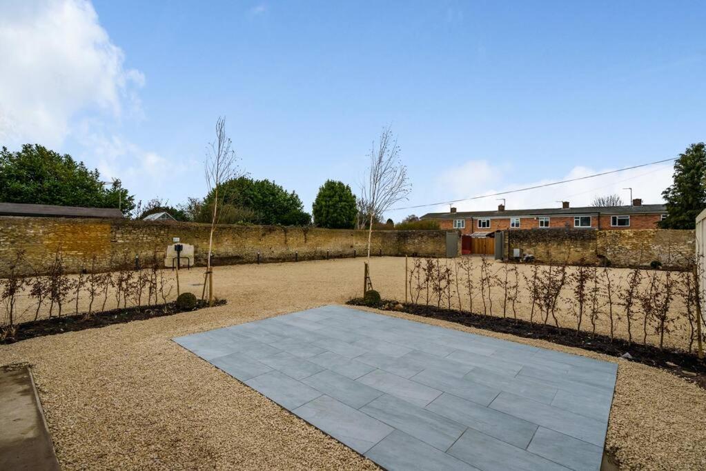 Fox Cottage, Within 5 Min Walk Of Bicester Village エクステリア 写真