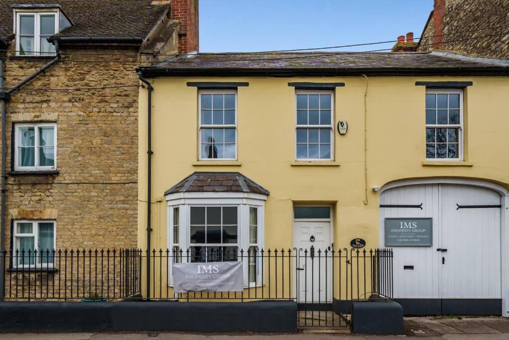 Fox Cottage, Within 5 Min Walk Of Bicester Village エクステリア 写真