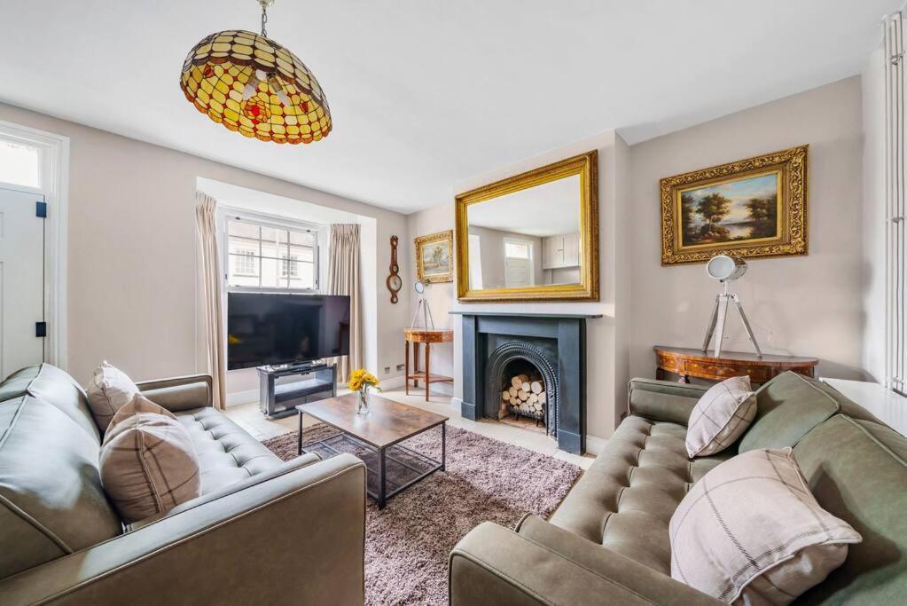 Fox Cottage, Within 5 Min Walk Of Bicester Village エクステリア 写真